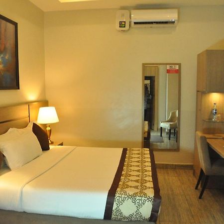 Moz One Executive Guest Rooms Agadez Mobushipe Esterno foto