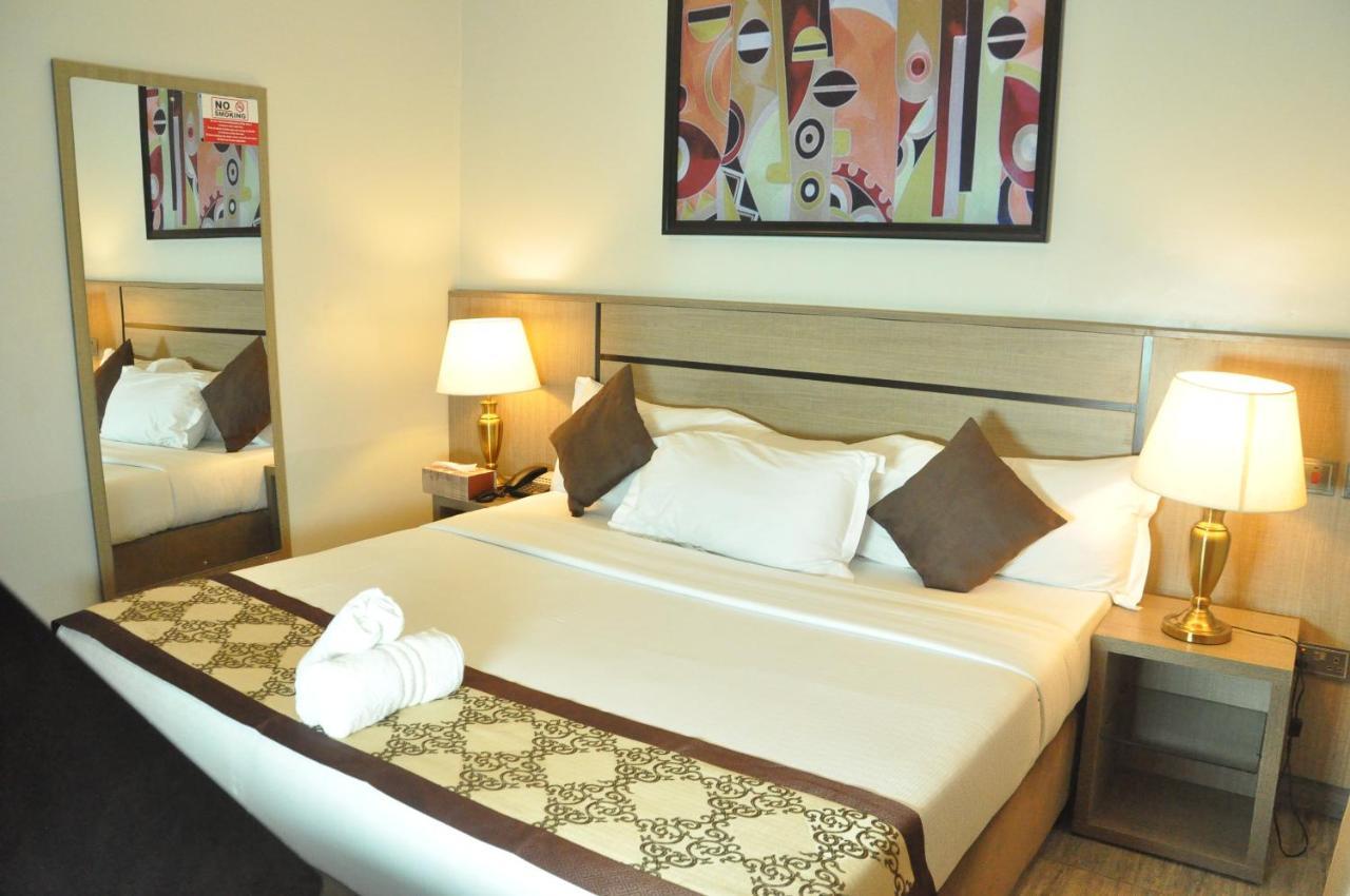 Moz One Executive Guest Rooms Agadez Mobushipe Esterno foto