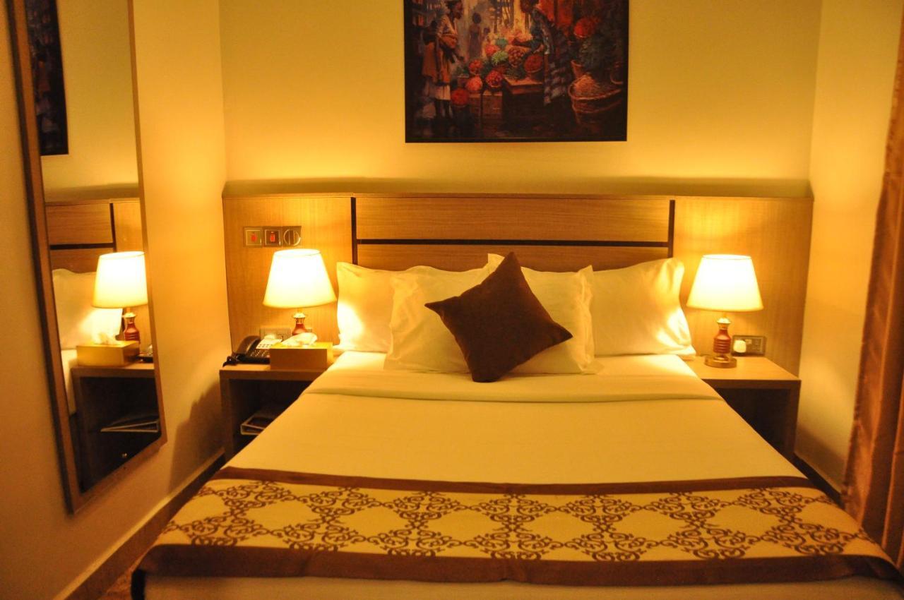 Moz One Executive Guest Rooms Agadez Mobushipe Esterno foto