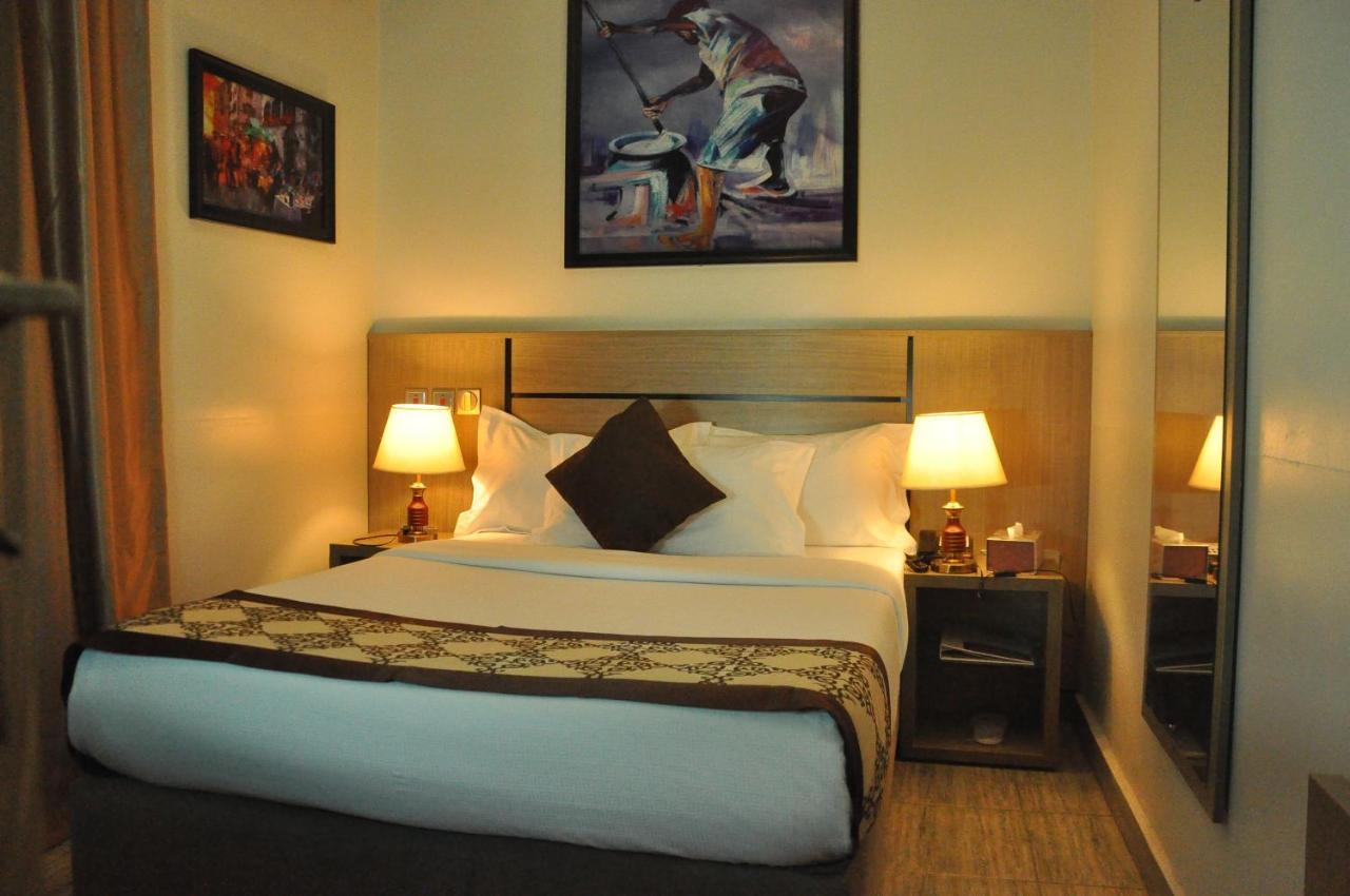Moz One Executive Guest Rooms Agadez Mobushipe Esterno foto