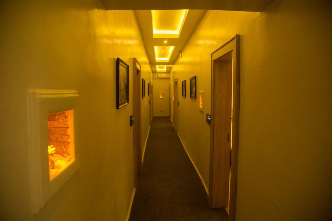 Moz One Executive Guest Rooms Agadez Mobushipe Esterno foto