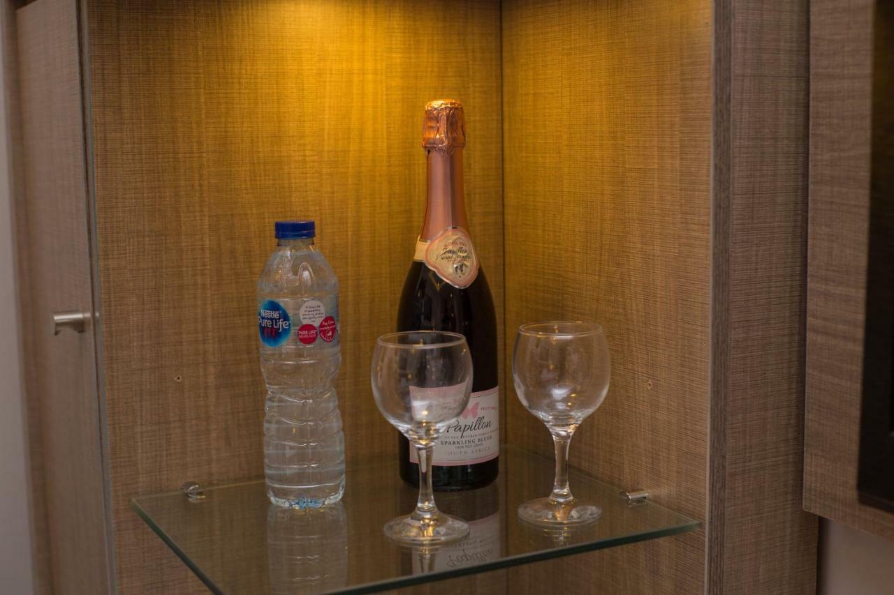 Moz One Executive Guest Rooms Agadez Mobushipe Esterno foto