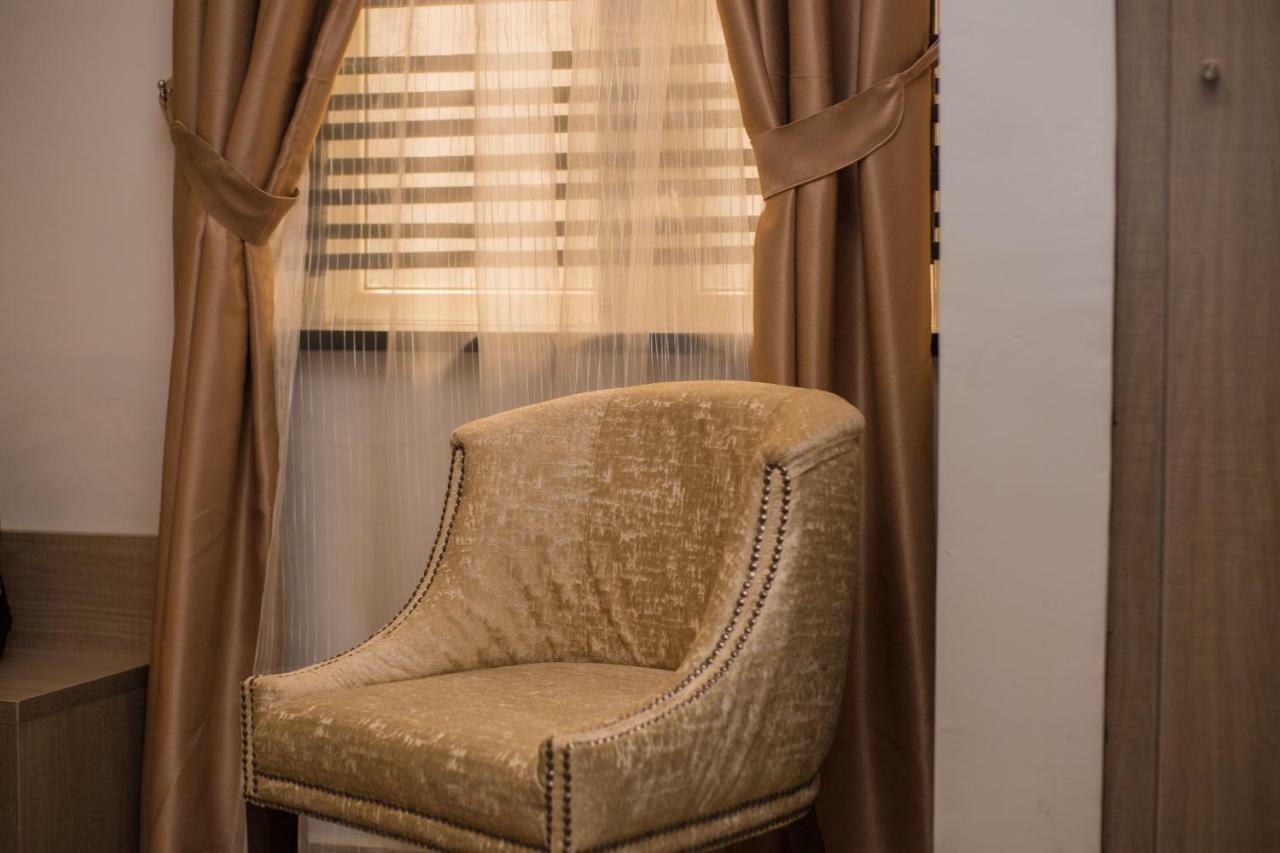 Moz One Executive Guest Rooms Agadez Mobushipe Esterno foto
